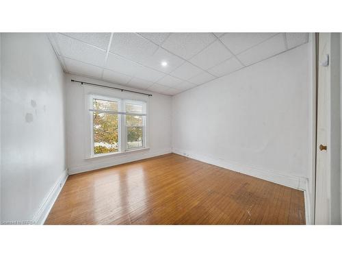 47 Grey Street, Brantford, ON - Indoor Photo Showing Other Room