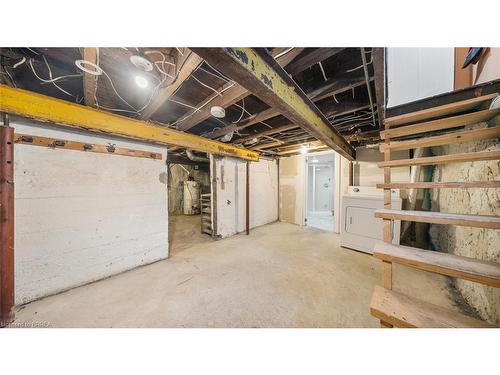 47 Grey Street, Brantford, ON - Indoor Photo Showing Basement