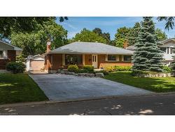 75 Pusey Boulevard  Brantford, ON N3R 2S4