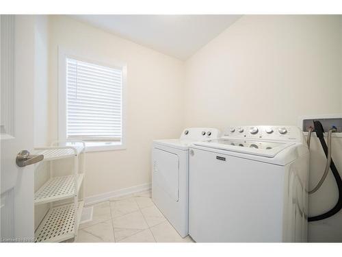 196 Wilmot Road, Brantford, ON - Indoor Photo Showing Laundry Room