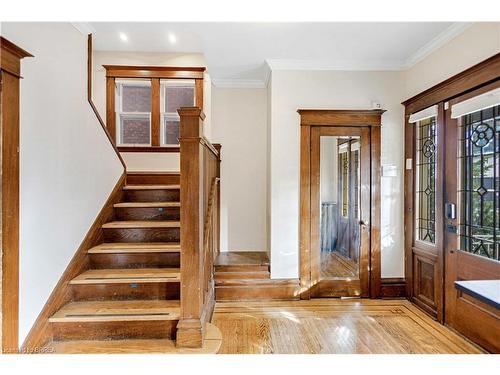 134 Sherman Avenue S, Hamilton, ON - Indoor Photo Showing Other Room