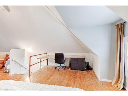 134 Sherman Avenue S, Hamilton, ON - Indoor