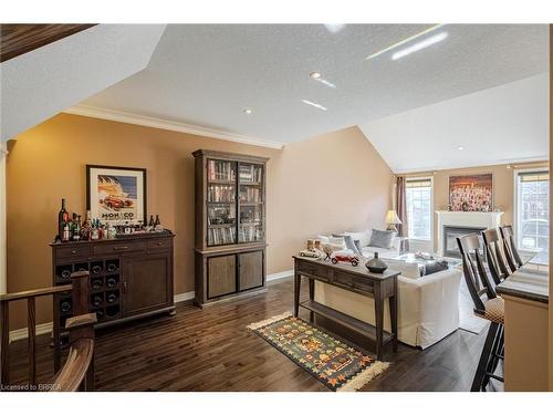 49-655 Park Road N, Brantford, ON - Indoor