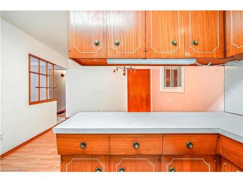 8 Stockdale Drive, Brantford, ON - Indoor