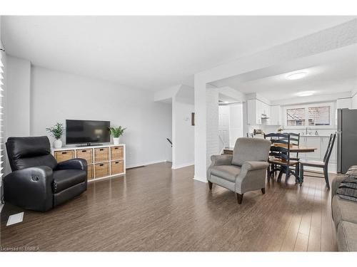 F-281 Stanley Street, Brantford, ON - Indoor Photo Showing Living Room