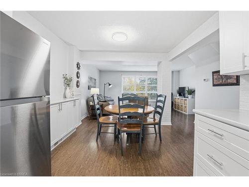 F-281 Stanley Street, Brantford, ON - Indoor