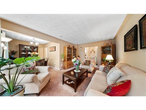 42 Palm Crescent, Brantford, ON - Indoor Photo Showing Living Room