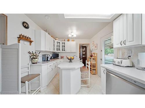 42 Palm Crescent, Brantford, ON - Indoor