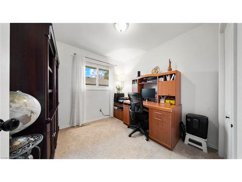 42 Palm Crescent, Brantford, ON - Indoor