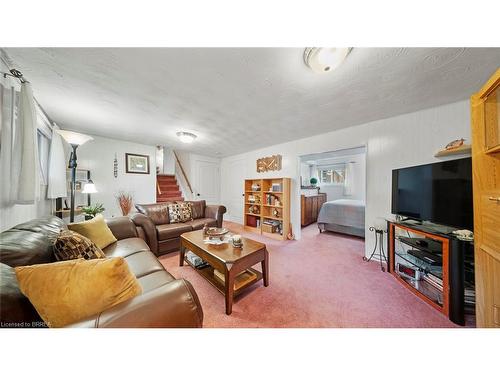 42 Palm Crescent, Brantford, ON - Indoor Photo Showing Living Room