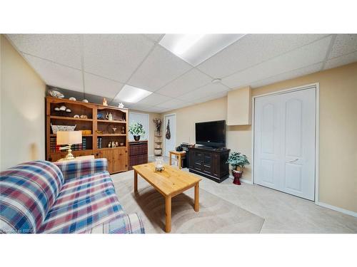 42 Palm Crescent, Brantford, ON - Indoor