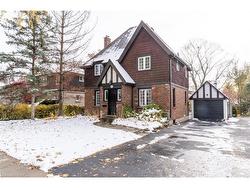 24 Lincoln Avenue  Brantford, ON N3T 4S4