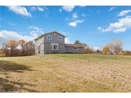 8 War Road, Brantford, ON - Outdoor