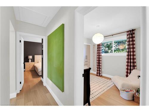 17 Preston Drive, St. Catharines, ON - Indoor Photo Showing Other Room