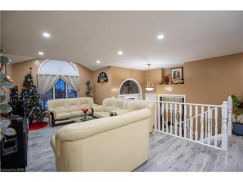 53 Mission Road, Brantford, ON - Indoor