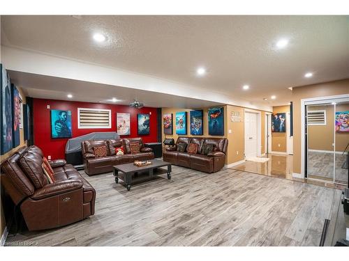 53 Mission Road, Brantford, ON - Indoor