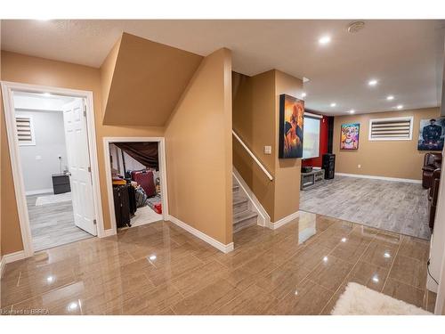 53 Mission Road, Brantford, ON - Indoor