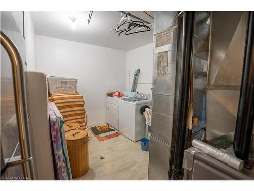 53 Mission Road, Brantford, ON - Indoor Photo Showing Laundry Room