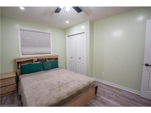 53 Mission Road, Brantford, ON - Indoor Photo Showing Bedroom