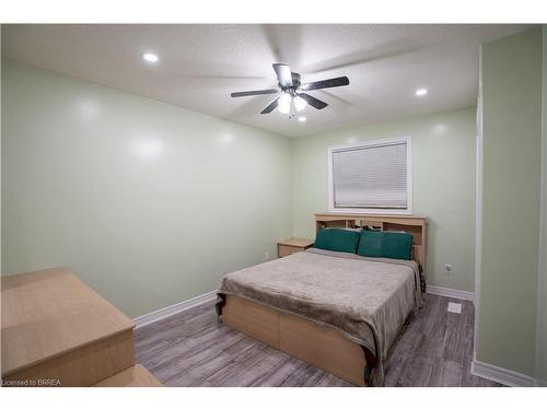 53 Mission Road, Brantford, ON - Indoor Photo Showing Bedroom