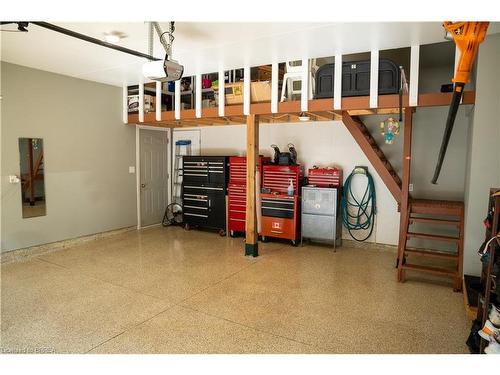 53 Mission Road, Brantford, ON - Indoor