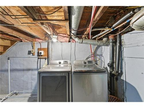 166 Beach Road, Hamilton, ON - Indoor