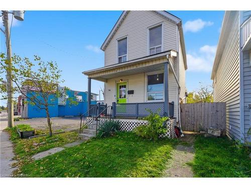 166 Beach Road, Hamilton, ON - Outdoor With Deck Patio Veranda