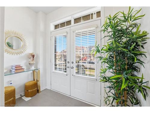 29 Arnold Marshall Boulevard, Caledonia, ON - Indoor Photo Showing Other Room