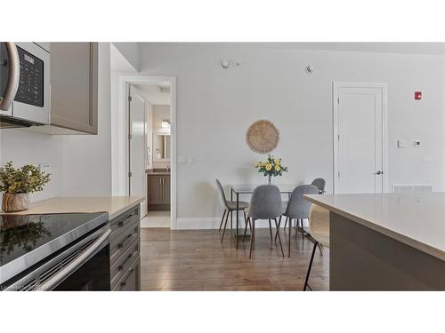 103A-85 Morrell Street, Brantford, ON - Indoor