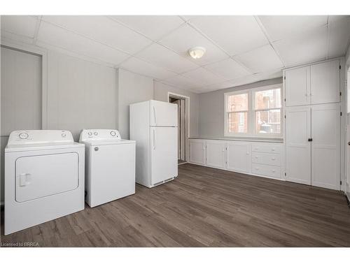 24 Campbell Street, Brantford, ON - Indoor Photo Showing Laundry Room