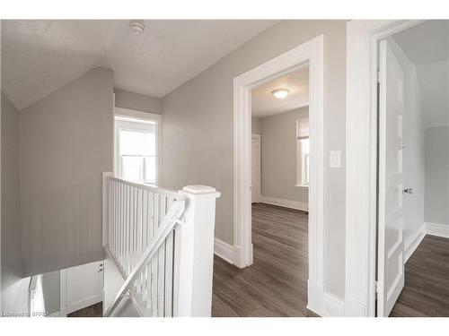 24 Campbell Street, Brantford, ON - Indoor Photo Showing Other Room