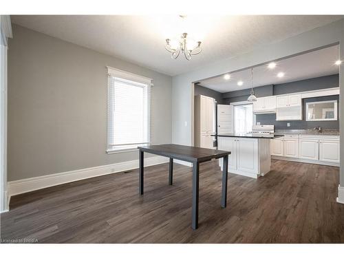 24 Campbell Street, Brantford, ON - Indoor
