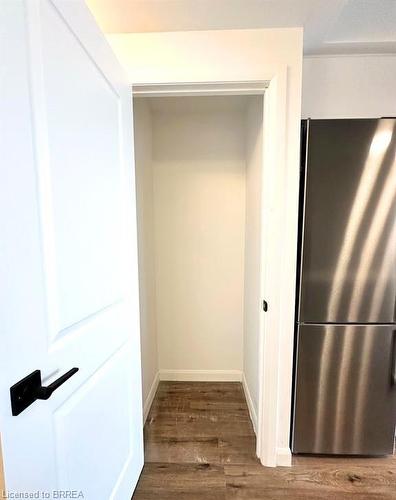 813-7 Erie Avenue, Brantford, ON - Indoor Photo Showing Other Room