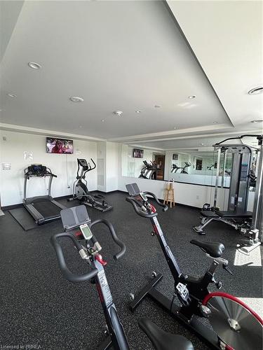 813-7 Erie Avenue, Brantford, ON - Indoor Photo Showing Gym Room