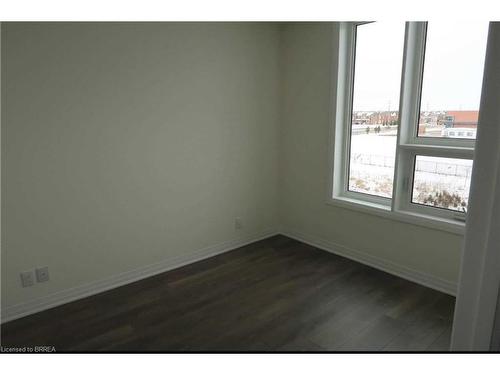 329-1105 Leger Way, Milton, ON - Indoor Photo Showing Other Room