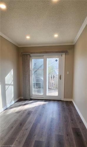 25 Sheldon Street, Brantford, ON - Indoor Photo Showing Other Room