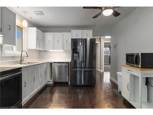 38 Sympatica Crescent, Brantford, ON - Indoor Photo Showing Kitchen With Stainless Steel Kitchen With Double Sink