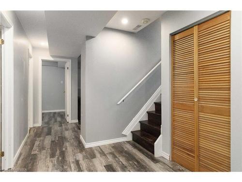 38 Sympatica Crescent, Brantford, ON - Indoor Photo Showing Other Room