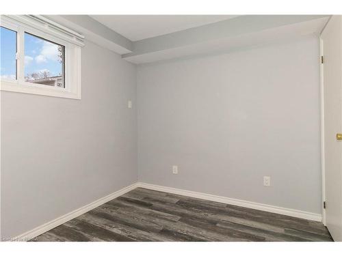 38 Sympatica Crescent, Brantford, ON - Indoor Photo Showing Other Room