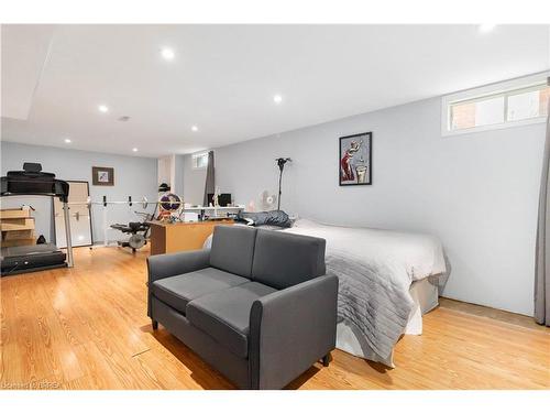 25 Winter Way, Brantford, ON - Indoor