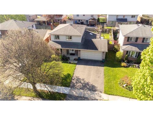 25 Winter Way, Brantford, ON - Outdoor With Facade