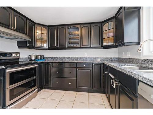 25 Winter Way, Brantford, ON - Indoor Photo Showing Kitchen With Double Sink