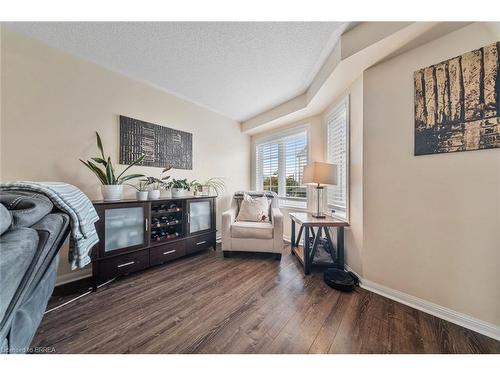 38-470 Beach Boulevard, Hamilton, ON - Indoor