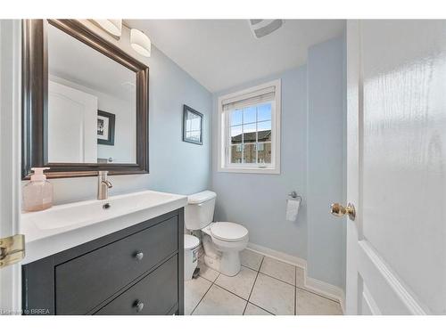 38-470 Beach Boulevard, Hamilton, ON - Indoor Photo Showing Bathroom