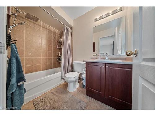 38-470 Beach Boulevard, Hamilton, ON - Indoor Photo Showing Bathroom