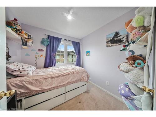 38-470 Beach Boulevard, Hamilton, ON - Indoor Photo Showing Bedroom