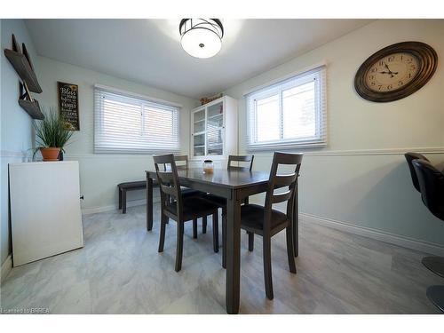 5 Burdock Boulevard, Brantford, ON - Indoor Photo Showing Dining Room