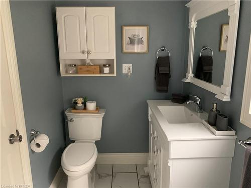 2532 Governors Road, Lynden, ON - Indoor Photo Showing Other Room