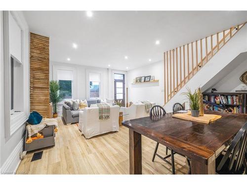 142 Elgin Street, Brantford, ON - Indoor