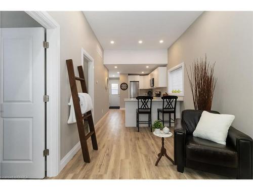 16 Mt. Pleasant Street, Brantford, ON - Indoor